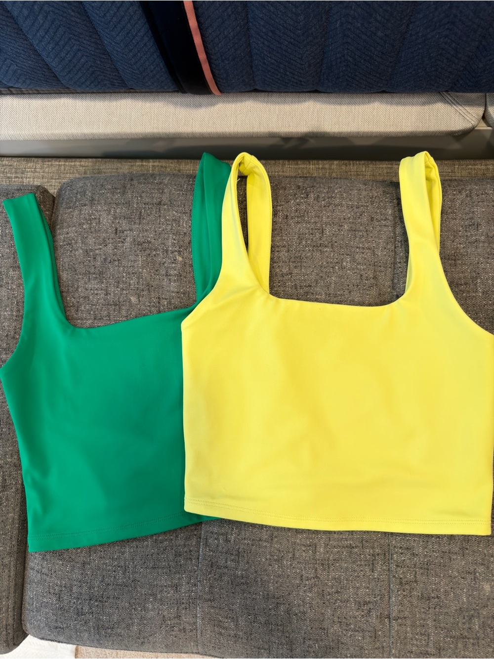 Bundle of Express Square-Neck Crop Tops-xs